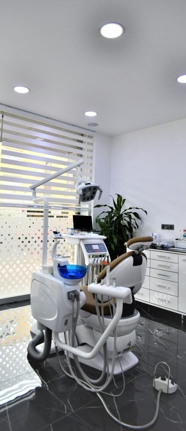 Klinik Dent KM
